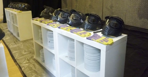 casques gants et assiettes n attendent que les participants innovation et rupture destruction constructive